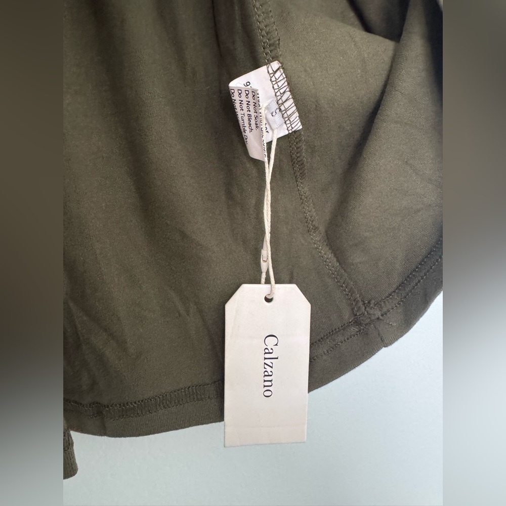 Olive Green Long Sleeve dress - Picture 3 of 5